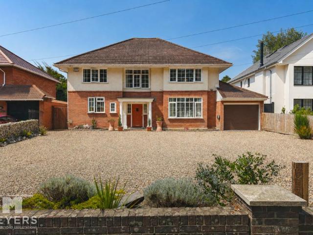 House for sale in Wick, Bournemouth