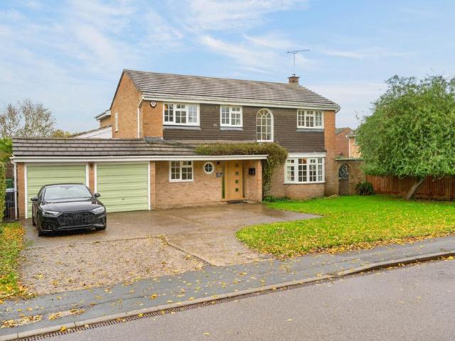House for sale in Evenley, West Northamptonshire