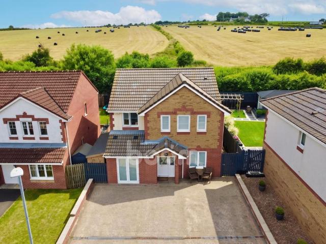 House for sale in Dalry, Scotland