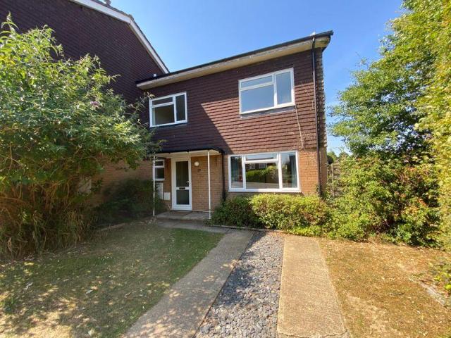 House for sale in Littlecote, West Sussex