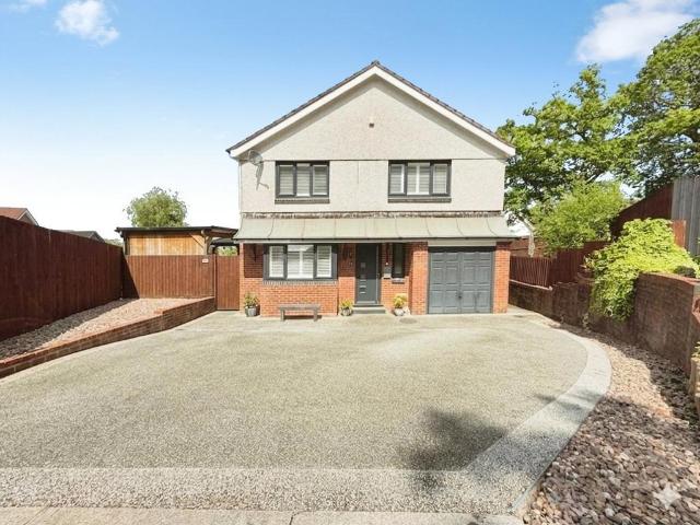 House for sale in Gowerton, Wales