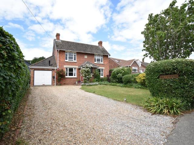 House for sale in Midway, Kent