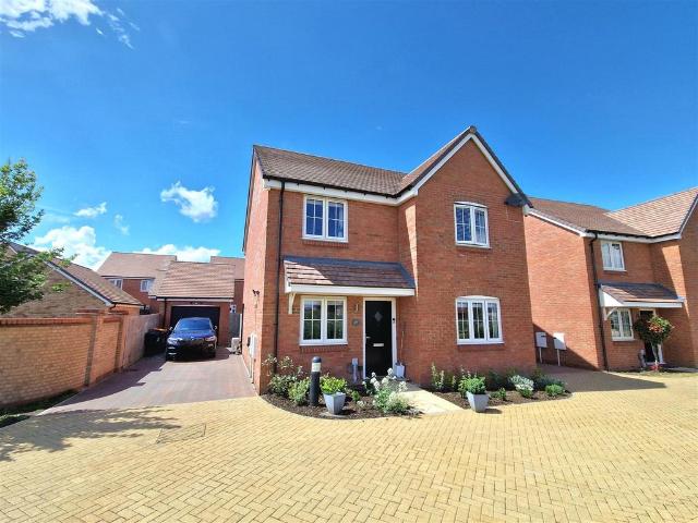 House for sale in Bedford