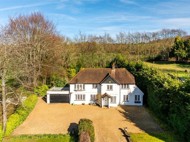 House for sale in Askett, Buckinghamshire
