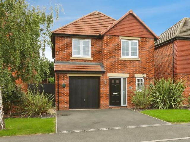 House for sale in Creswell, Bolsover