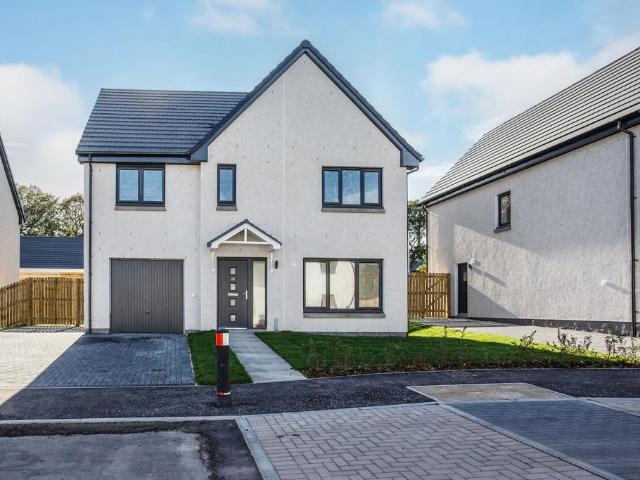 House for sale in Newtyle, Scotland