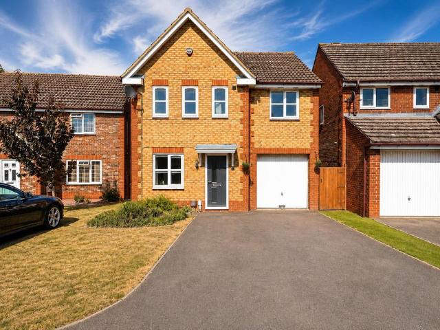 House for sale in Rushden