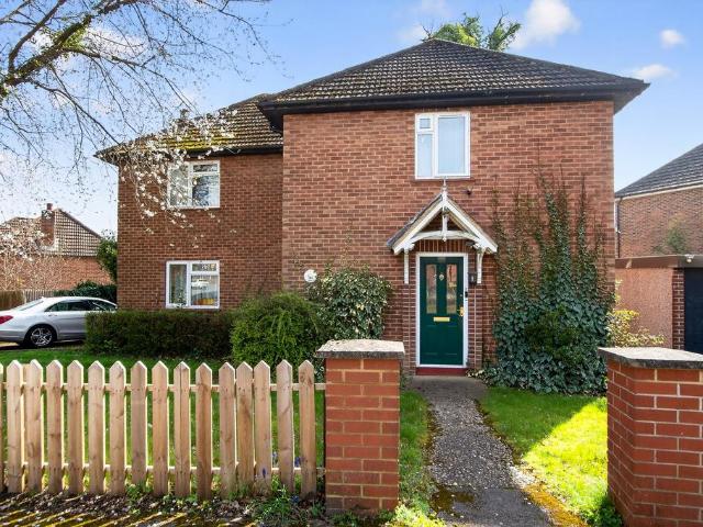 House for sale in Ickenham, Greater London