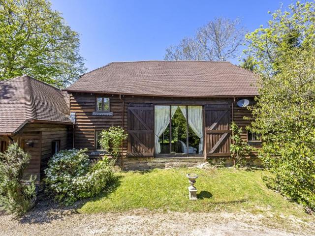 House for sale in Perryfields, West Sussex
