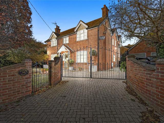 House for sale in Broomfield, Chelmsford