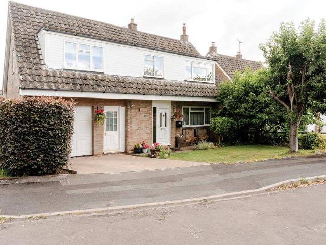 House for sale in Almondsbury, South Gloucestershire