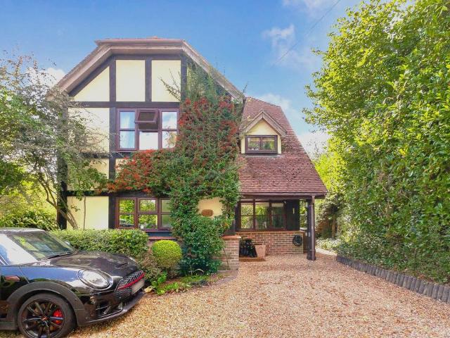 House for sale in Hadlow Down, Cross In Hand