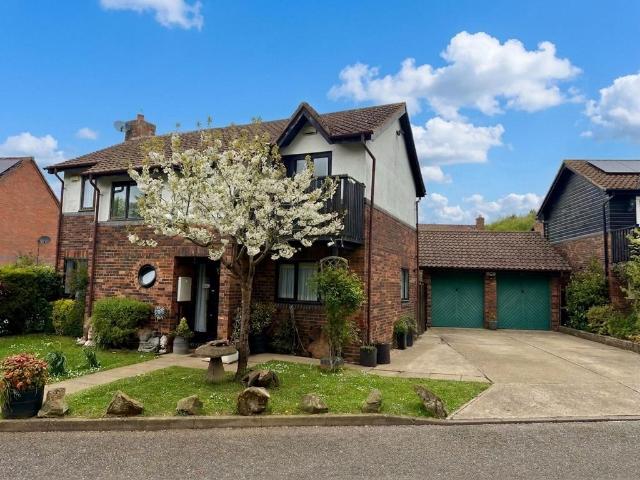 House for sale in Great Linford, Milton Keynes