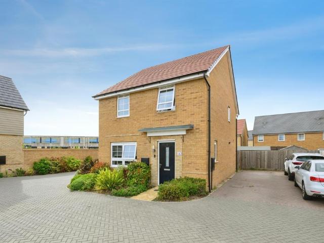 House for sale in Hampton Gardens, Peterborough
