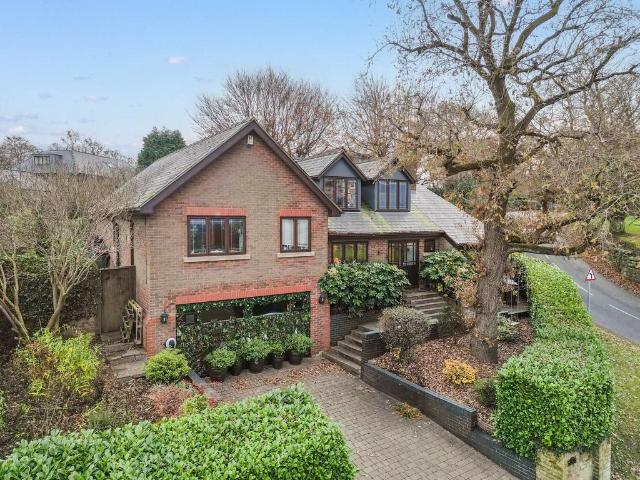 House for sale in Appleton, Warrington
