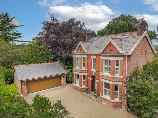 House for sale in Clotton, Cheshire
