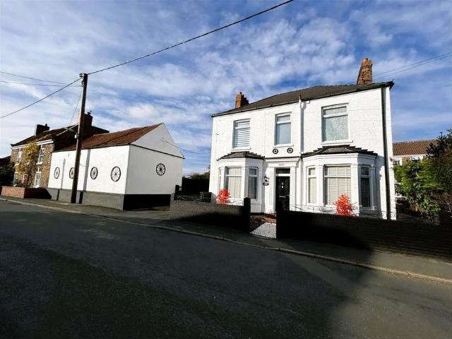 House for sale in Eastrington, East Riding Of Yorkshire