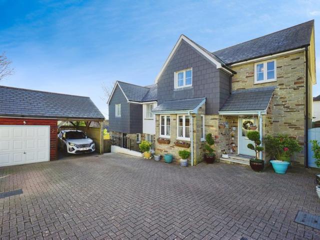 House for sale in Scredda, Cornwall