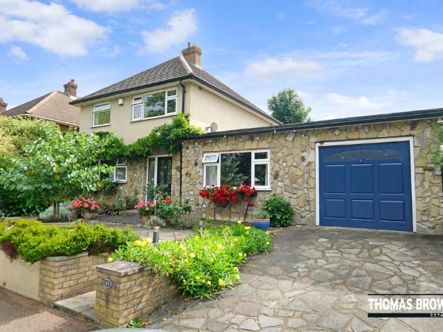 House for sale in Green Street Green, Greater London