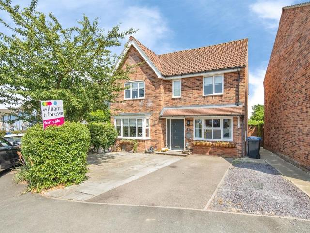 House for sale in Chelmondiston, Suffolk