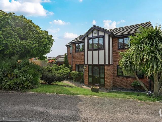 House for sale in Minster-on-Sea, Oad Street