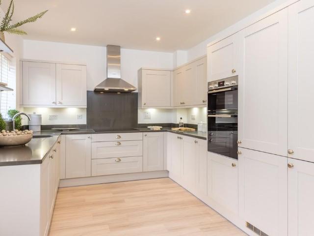 House for sale in Bridgefield, Kent
