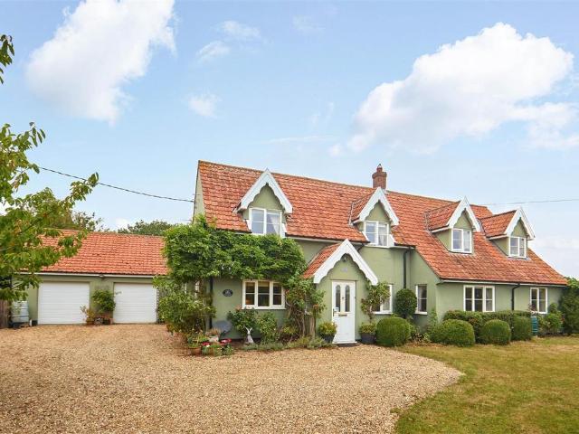 House for sale in Bedingfield, Suffolk