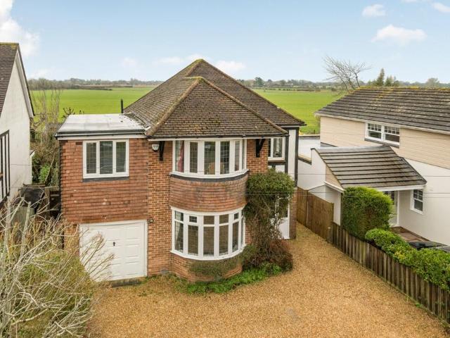House for sale in Donnington, Littlecote