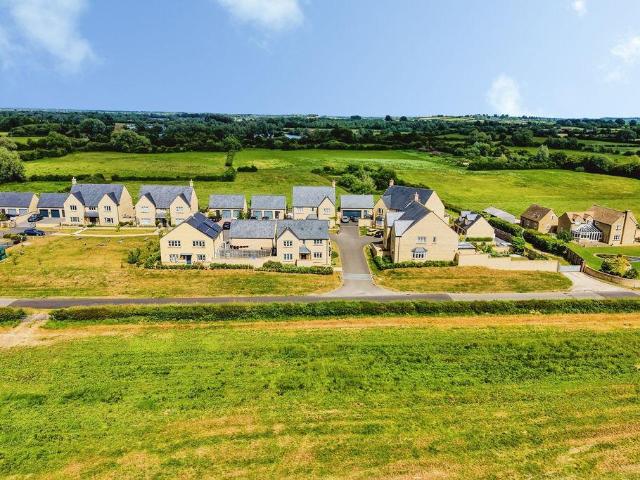 House for sale in Ashton Keynes, Wiltshire