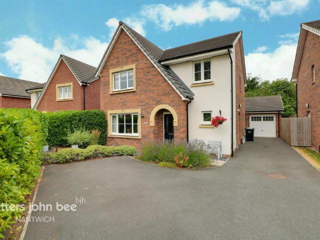 House for sale in Willaston