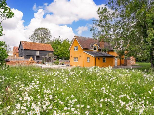 House for sale in Chelmondiston, Suffolk