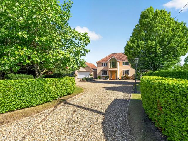 House for sale in Chelmondiston, Isle Of Man