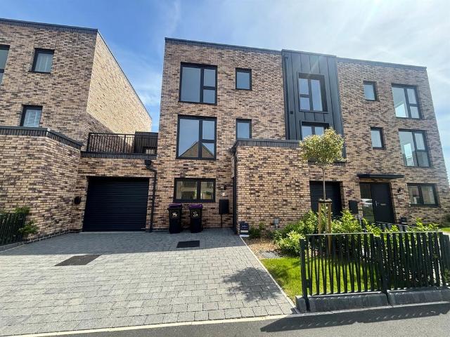 House for sale in Abbey Park, Barton In Fabis