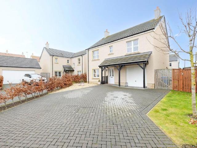 House for sale in Millerhill, Scotland