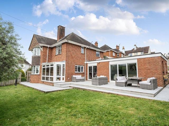 House for sale in Watergate, Devon