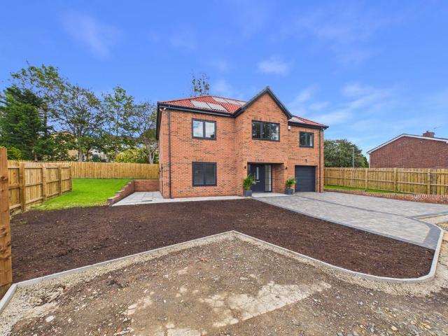House for sale in Low Fell, Tyne And Wear