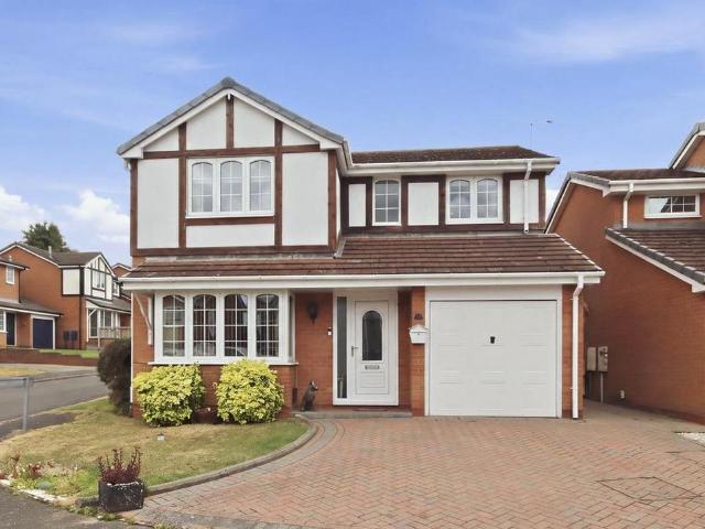 House for sale in Loundsley Green, East Midlands