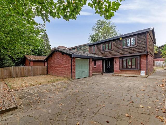 House for sale in St Albans, Five Acres