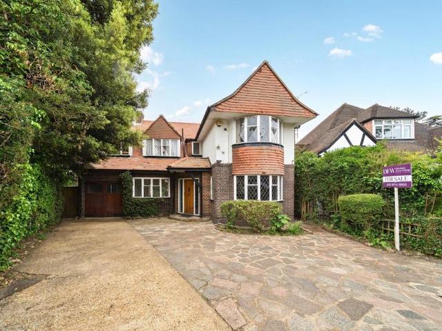 House for sale in Greater London