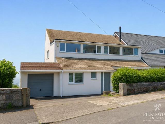 House for sale in Mount Wise