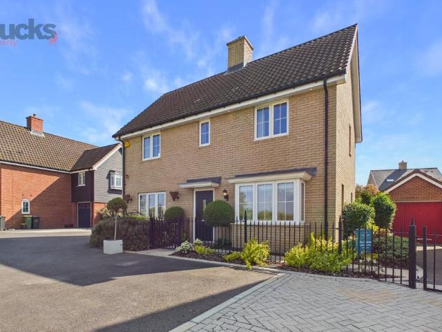 House for sale in Wolsey Park, Barling