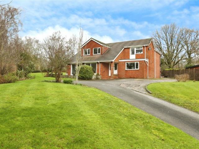 House for sale in Fareham, Hampshire
