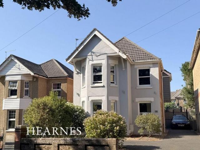 House for sale in Penn Hill, Poole