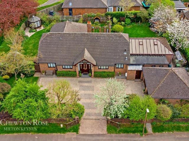 House for sale in Loughton, Milton Keynes
