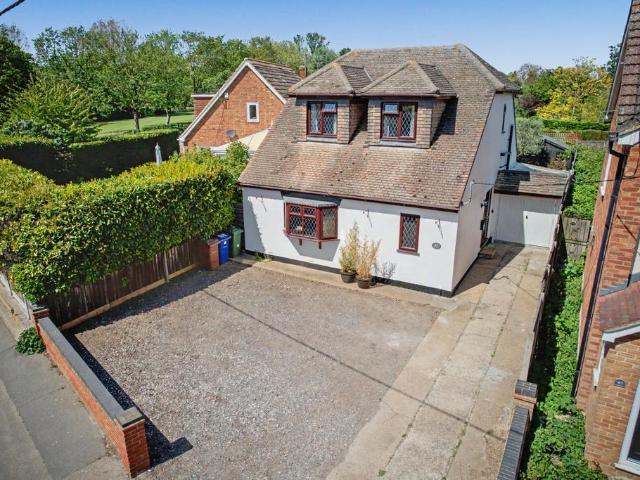 House for sale in Fobbing, Essex