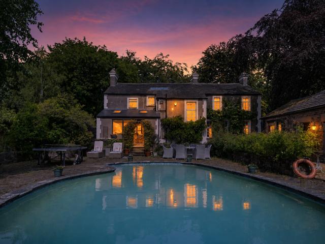 House for sale in Roby Mill, Lancashire