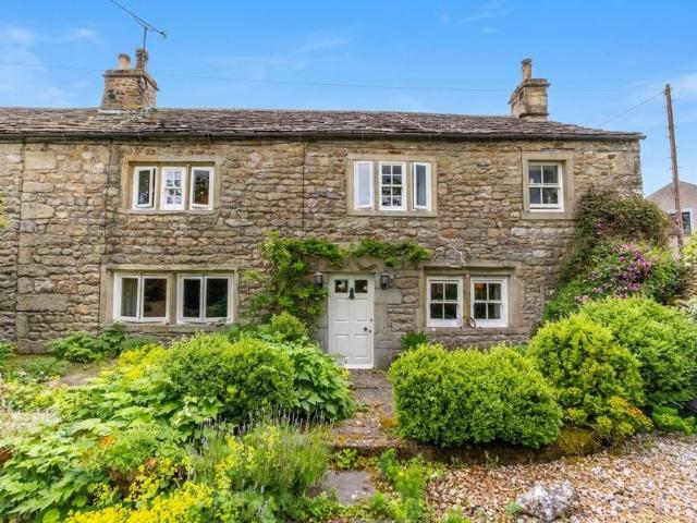 House for sale in Clapham cum Newby, North Yorkshire