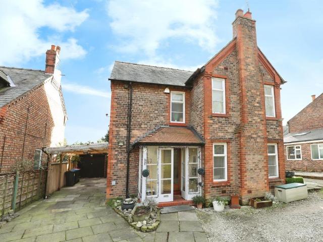 House for sale in Castle, Leftwich