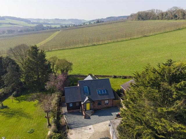House for sale in Barham, The Bridge