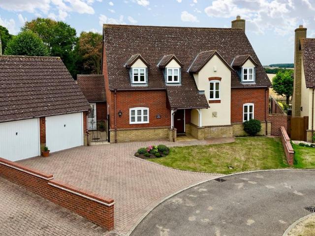 House for sale in Huntingdon, Cambridgeshire